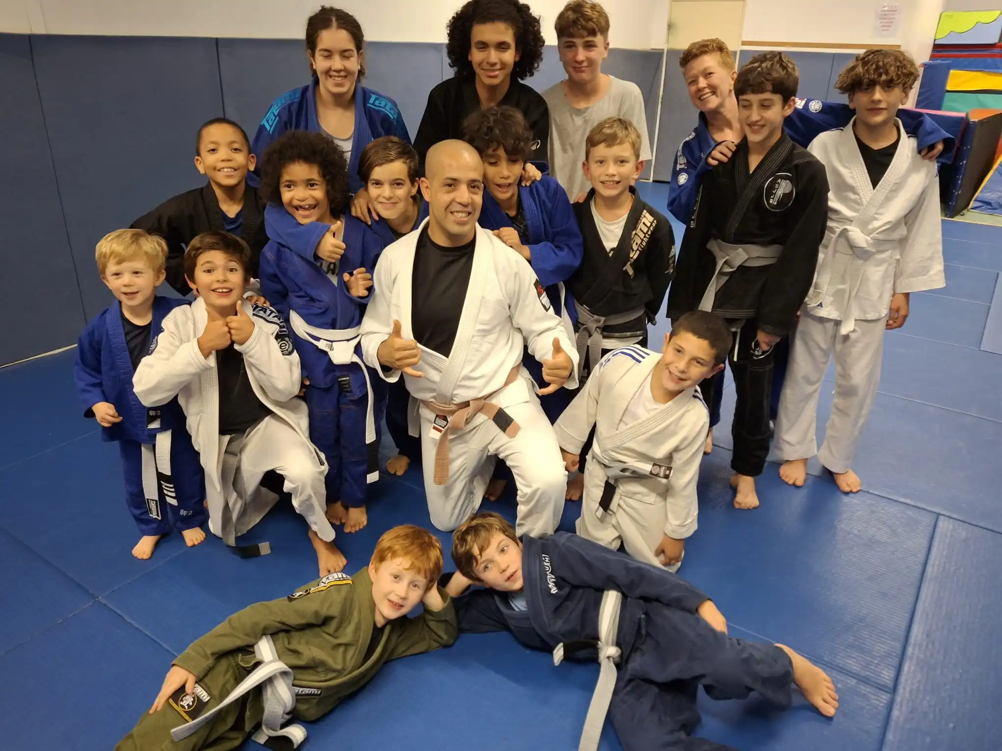 cours enfants jiu jistu jjb a Valbonne ASJJB